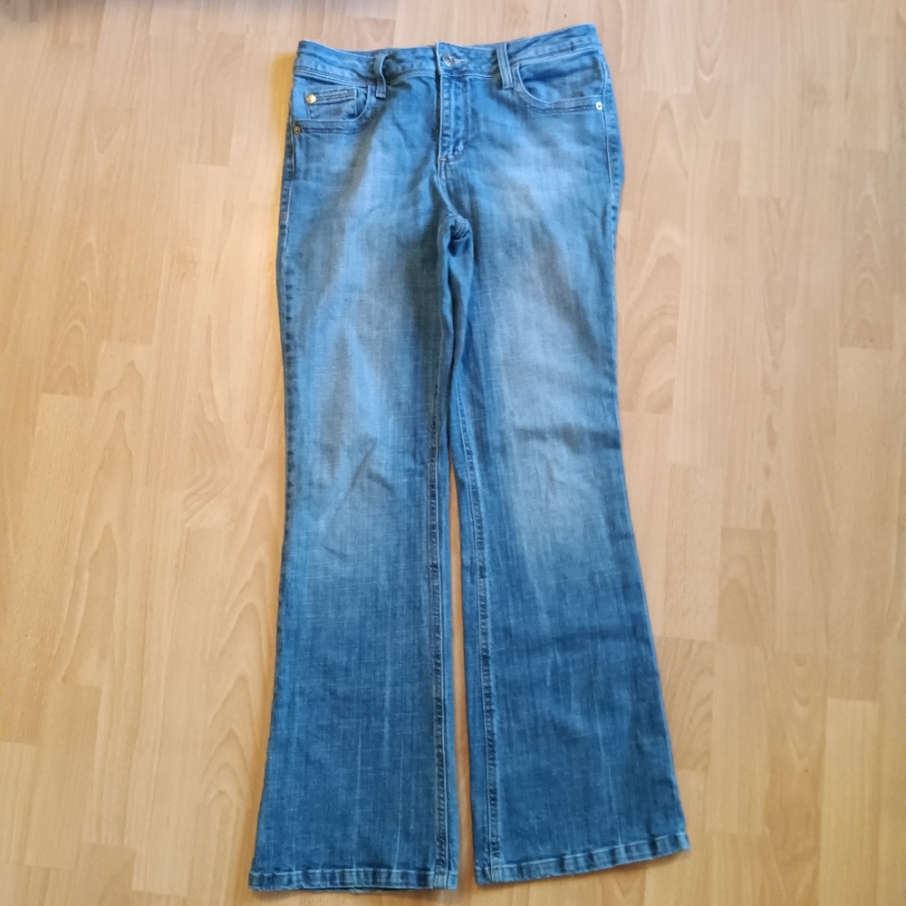 Glo Flame Women's Midrise Flare Junior size 11